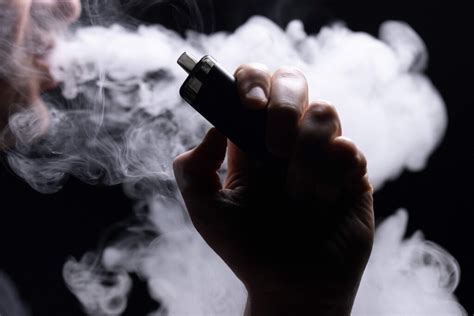 Teen vaping: Did the EU get it wrong on e-cigarettes?